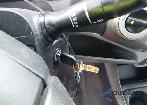 2015 Toyota Tacoma Base V6 z USA, uszkodzony, nr VIN 3TMMU4FN8FM079360